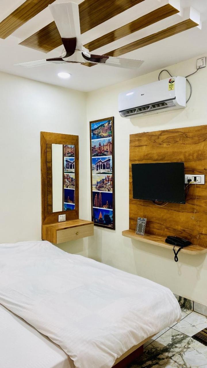 Hotel Malay Inn Ujjain Dış mekan fotoğraf